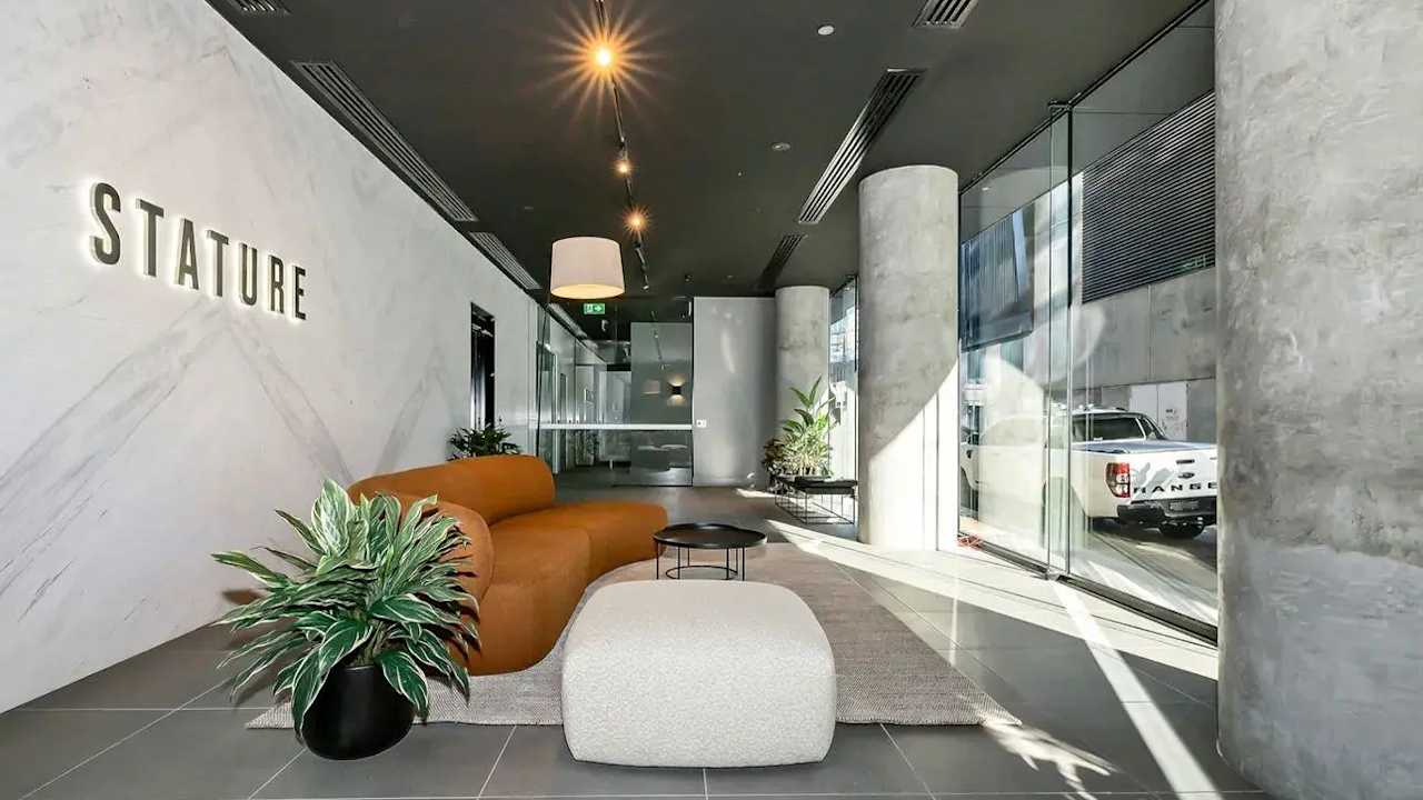 Whole property with 2 rooms for rent
