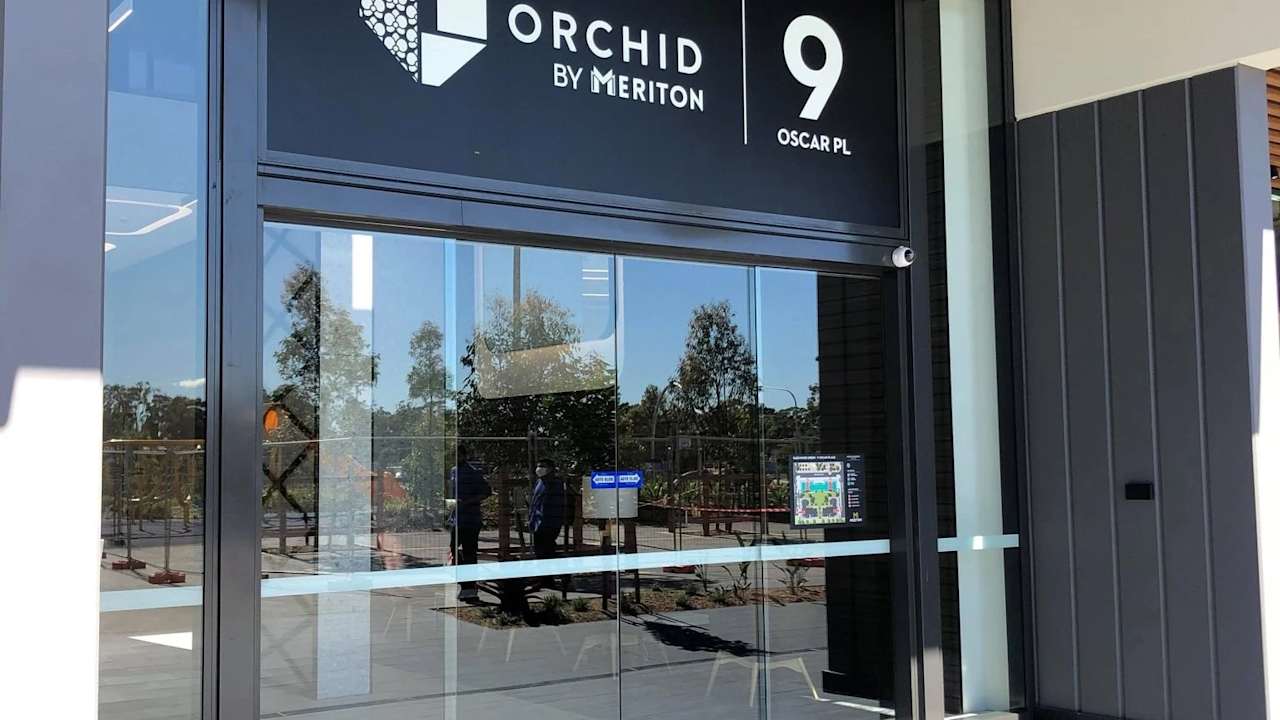 Unfurnished room in a flatshare