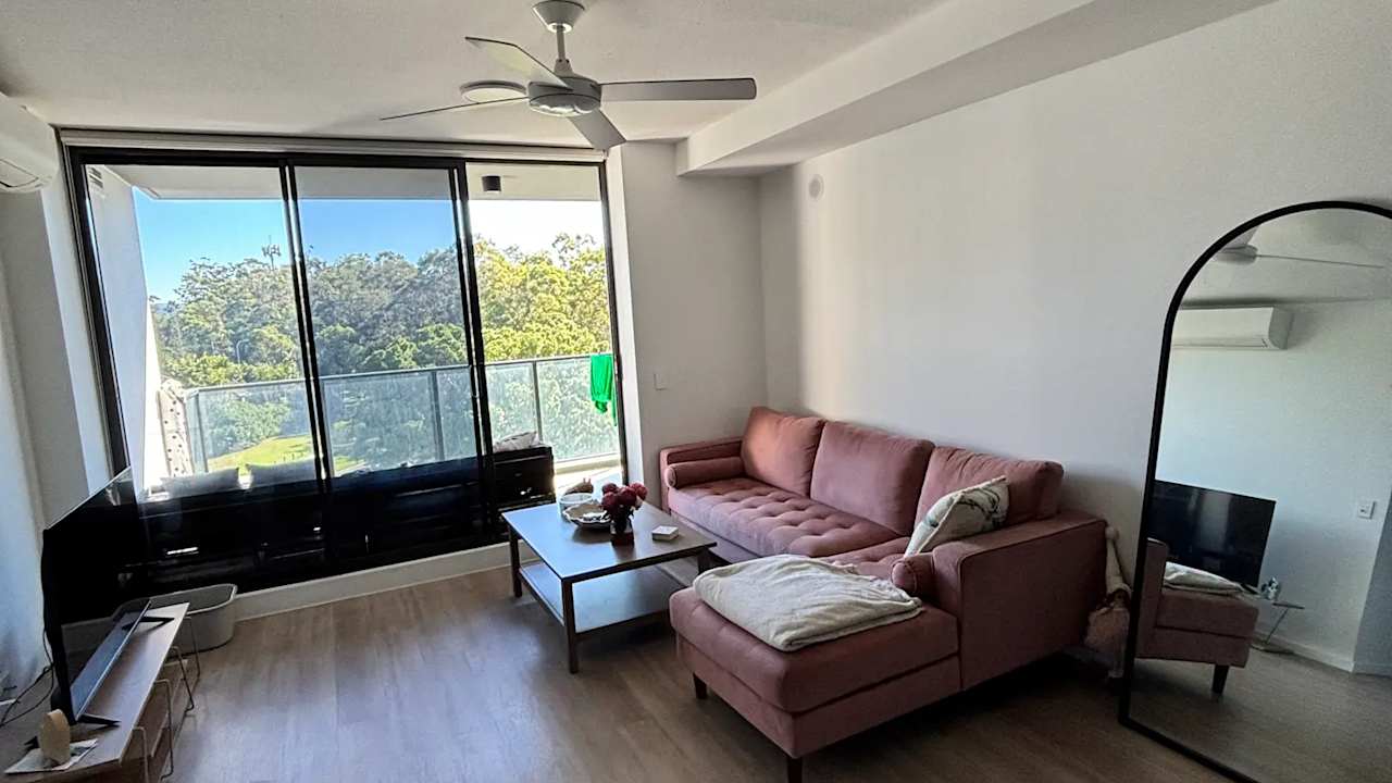 Unfurnished room with own bathroom