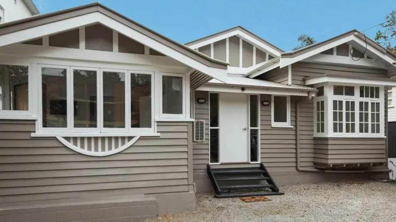 Furnished room with ensuite in a share house