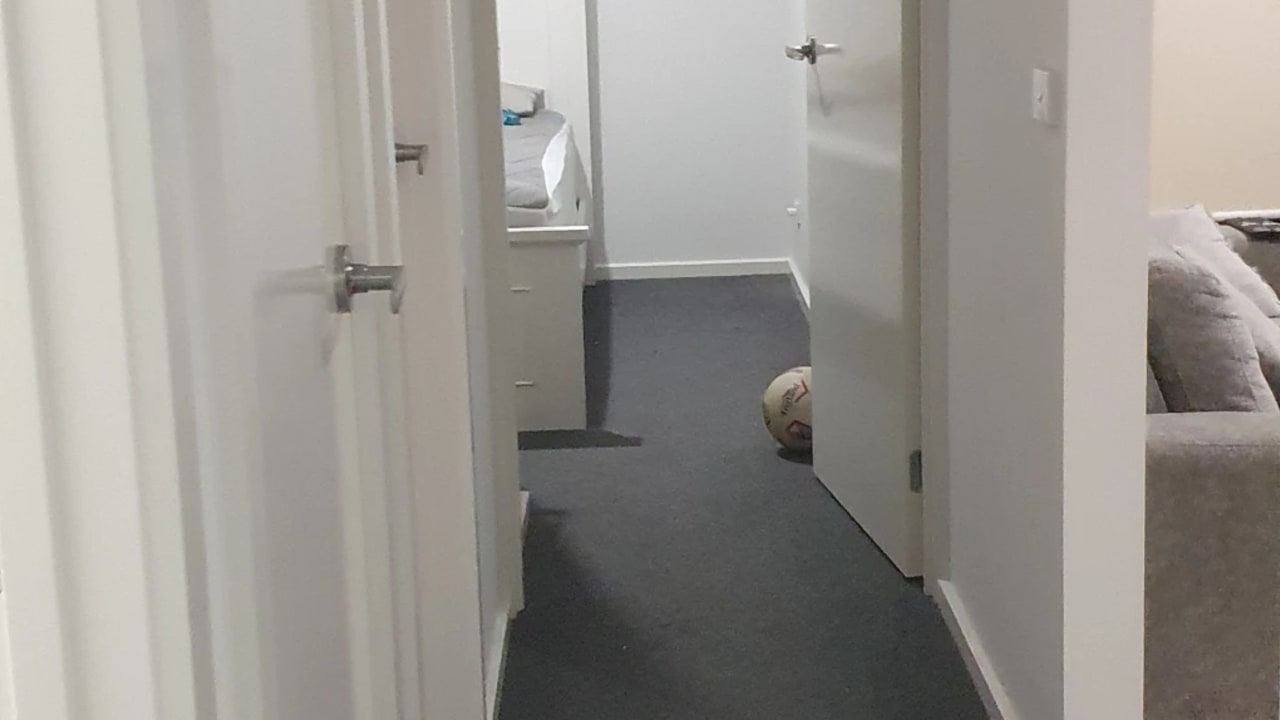 Furnished room with own bathroom