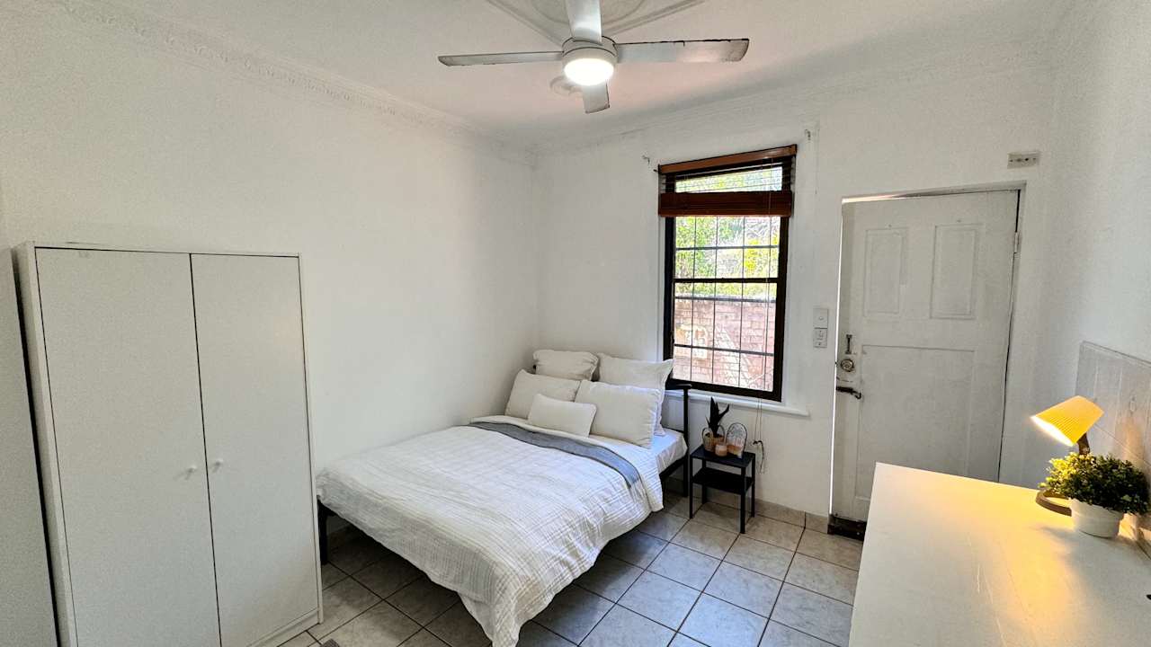 Furnished room studio flat for rent
