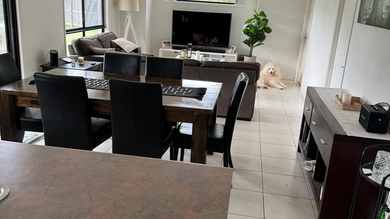 Unfurnished room with own bathroom