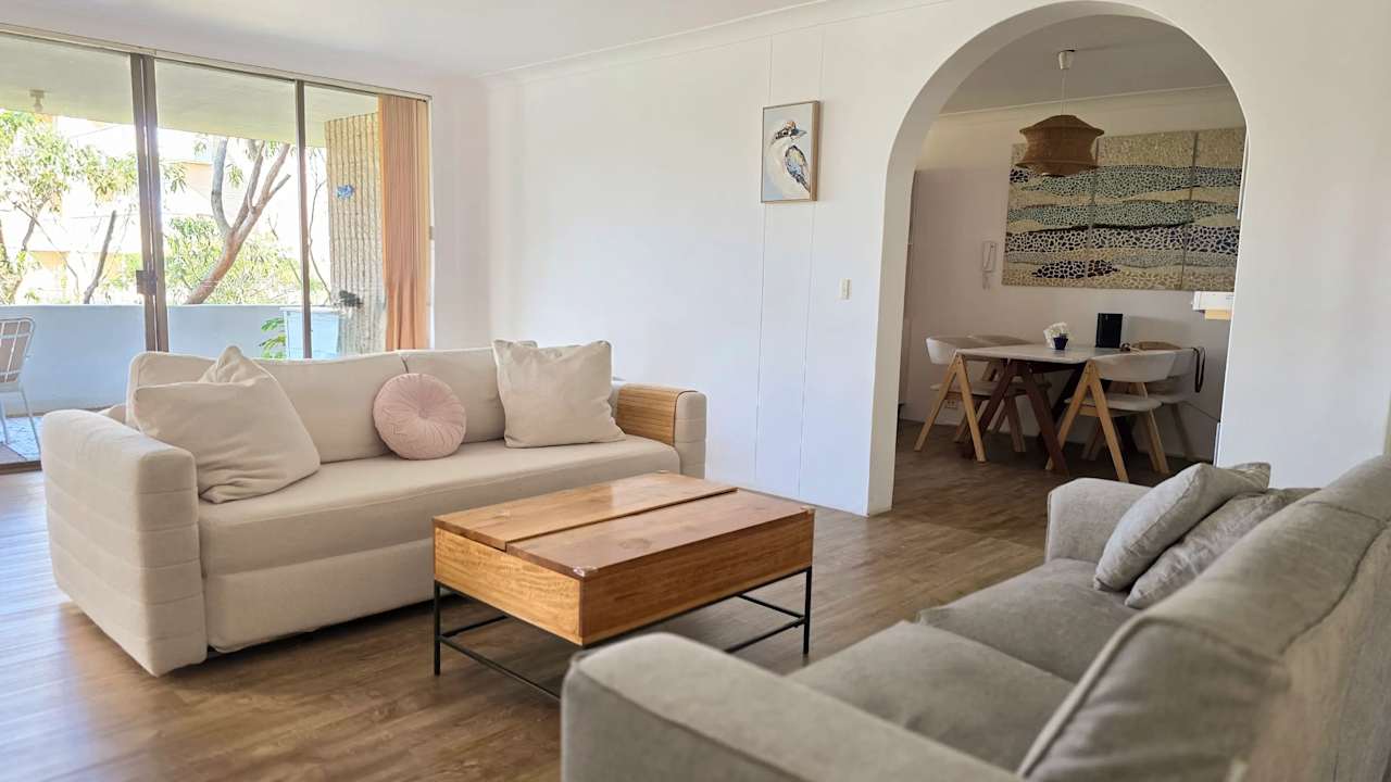 Whole property with 3 rooms for rent