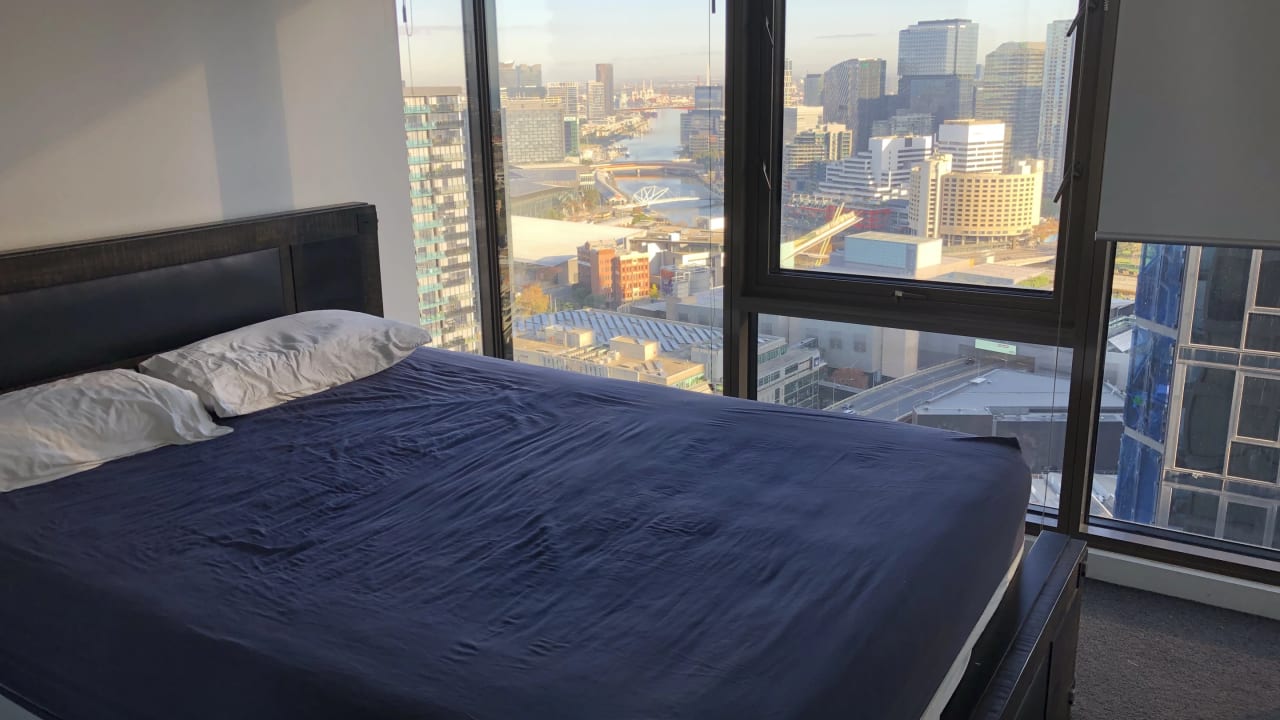 Furnished room with ensuite in a flatshare