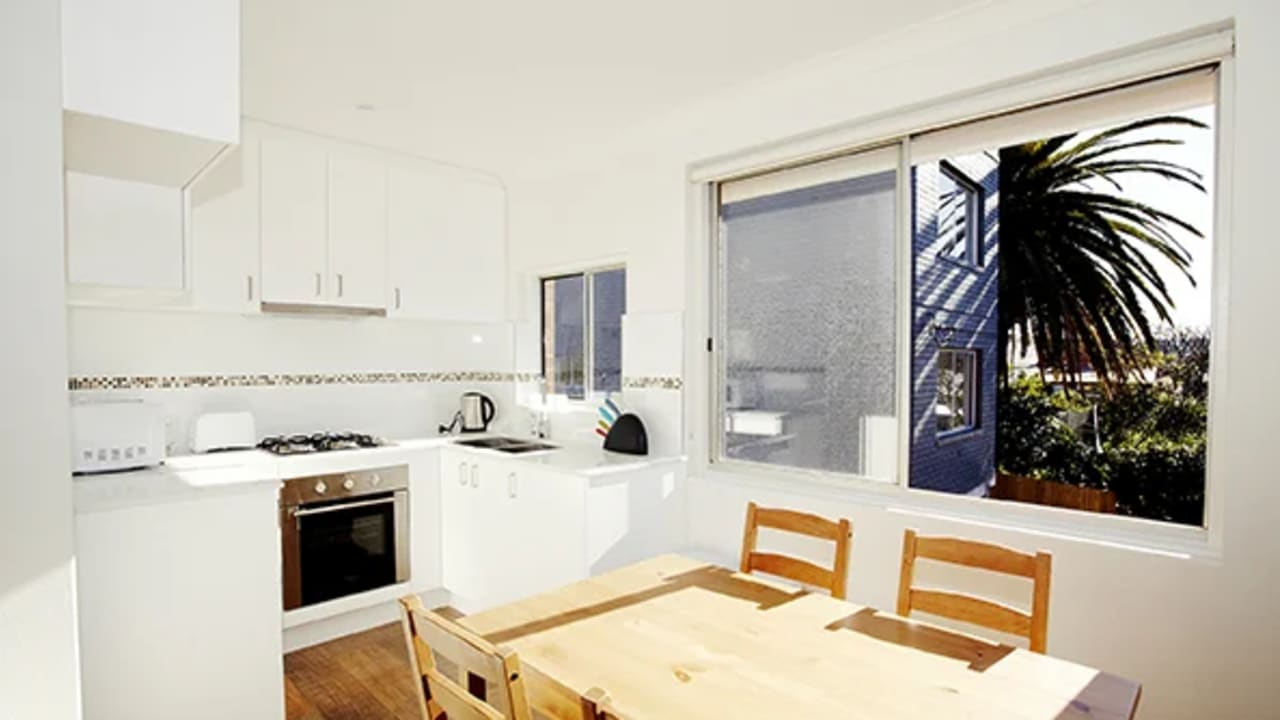 Whole property with 2 rooms for rent