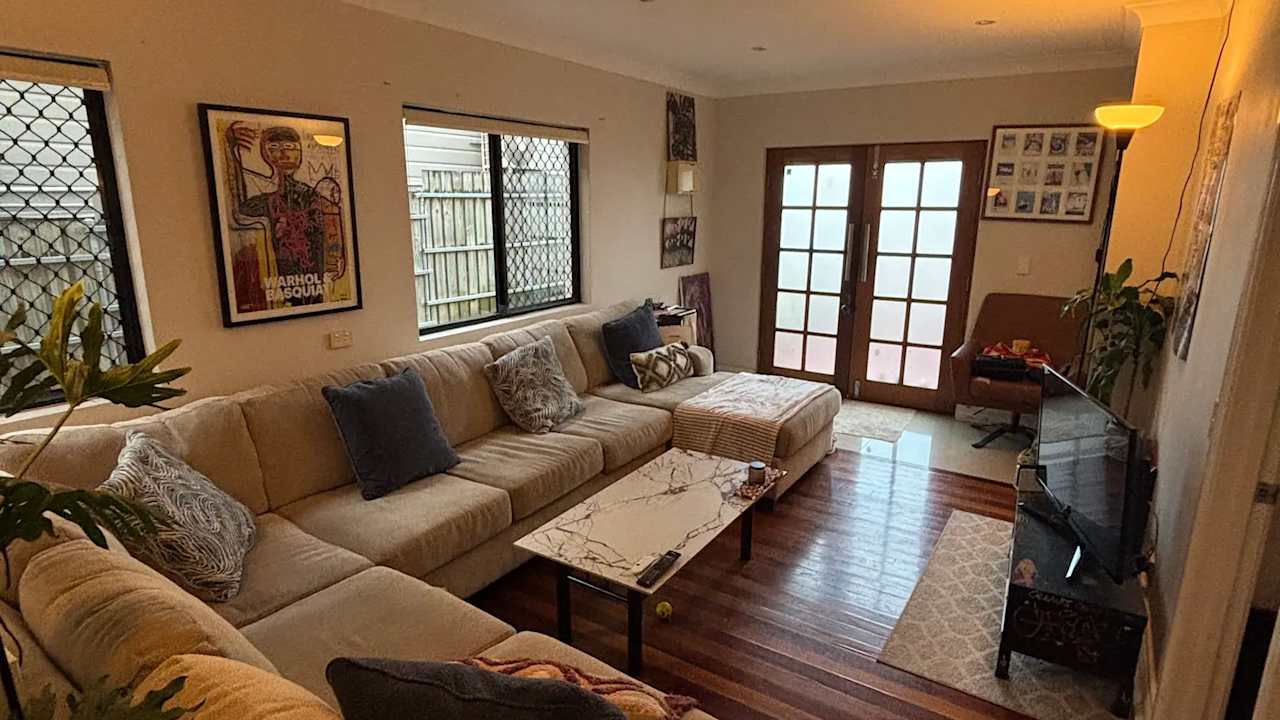 Unfurnished room in a share house