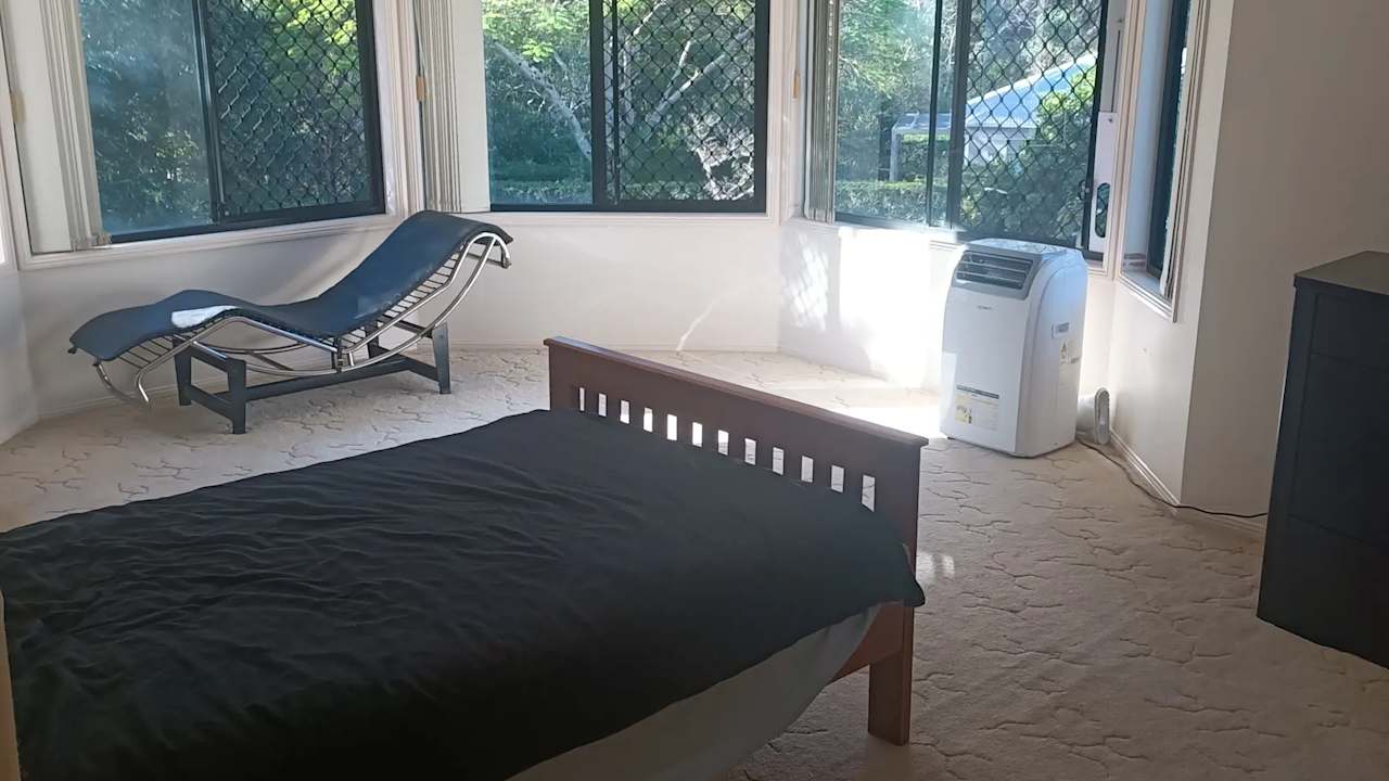 Furnished room with own bathroom