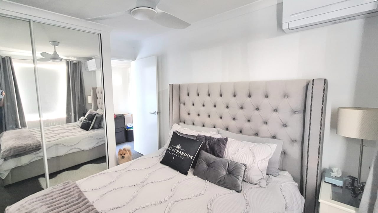 Furnished room with own bathroom