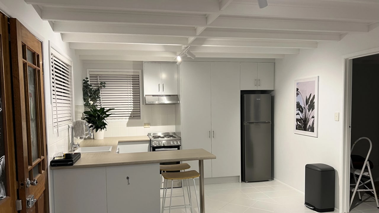 Whole property with 2 rooms for rent