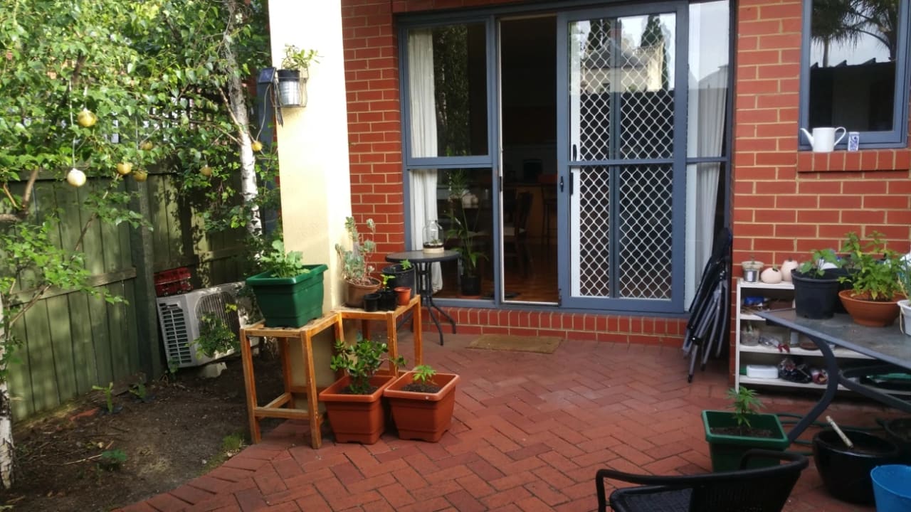 Unfurnished room in a share house