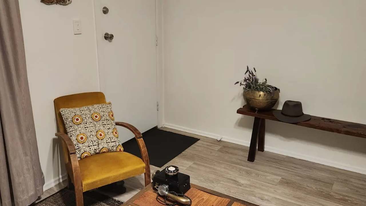 Unfurnished room in a share house