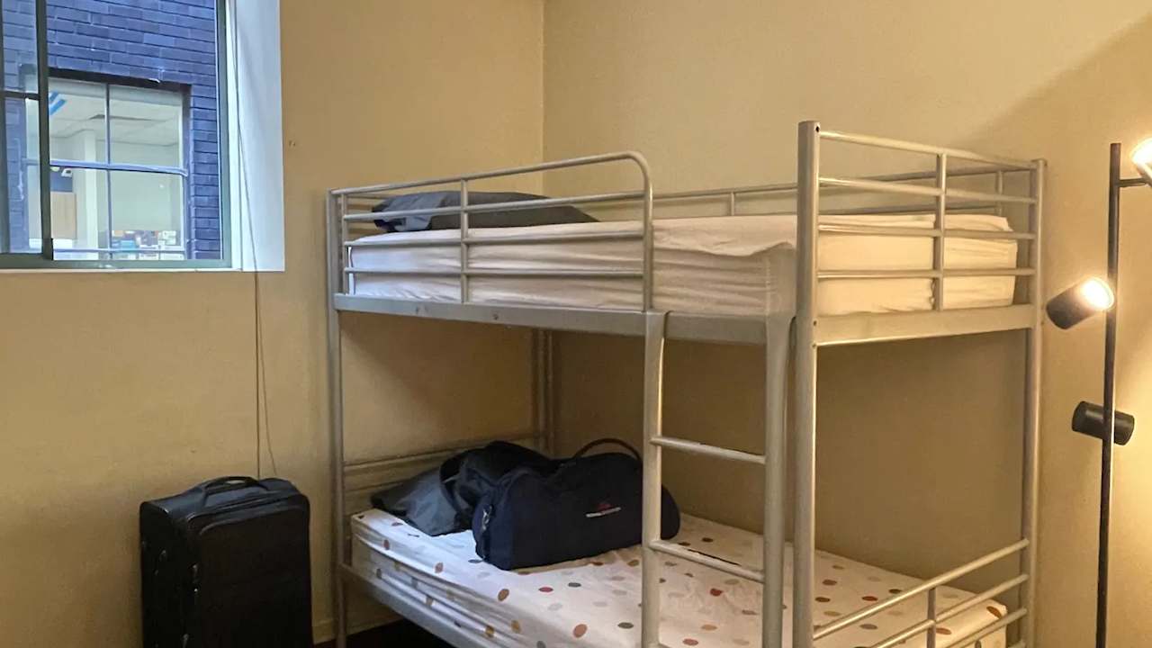 Furnished room in a flatshare