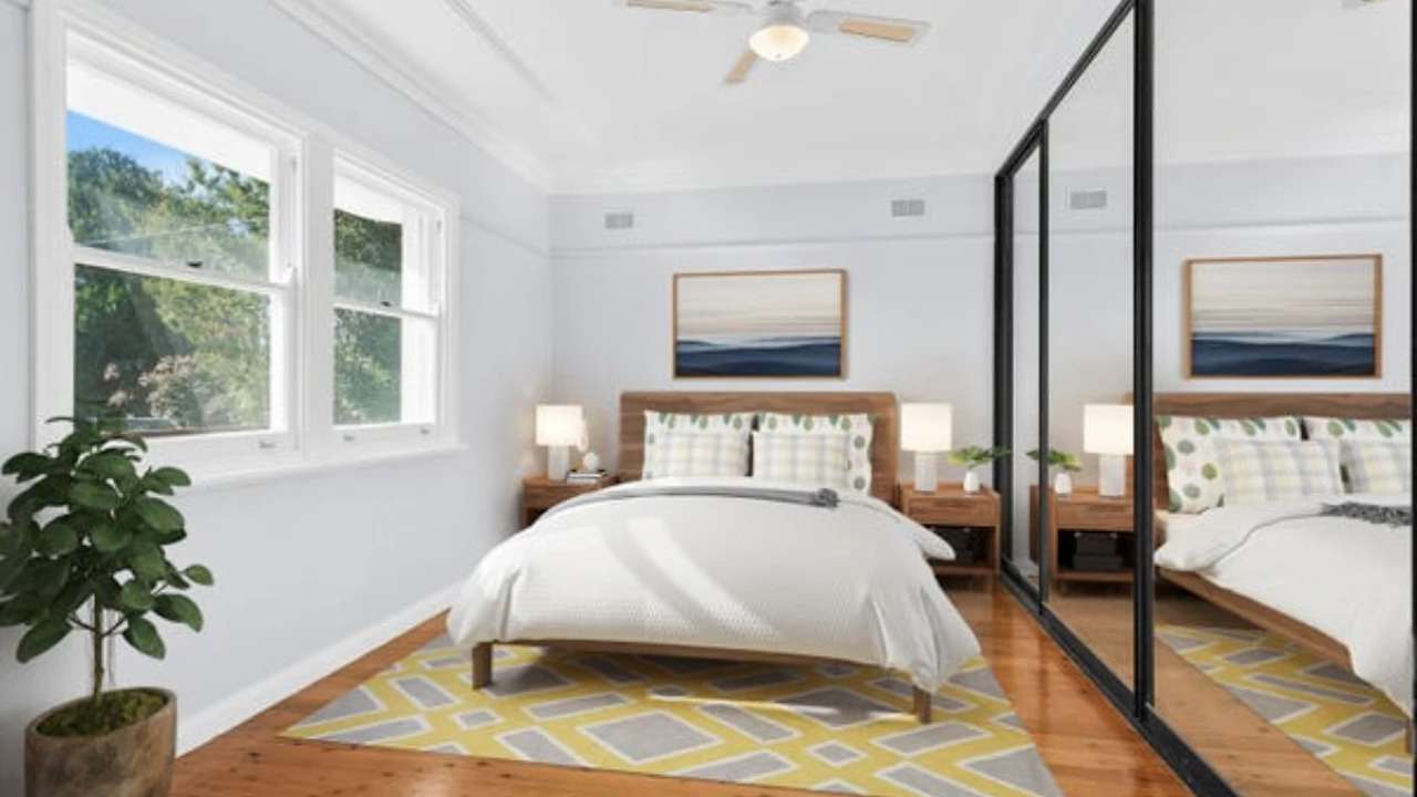 Room in a share house