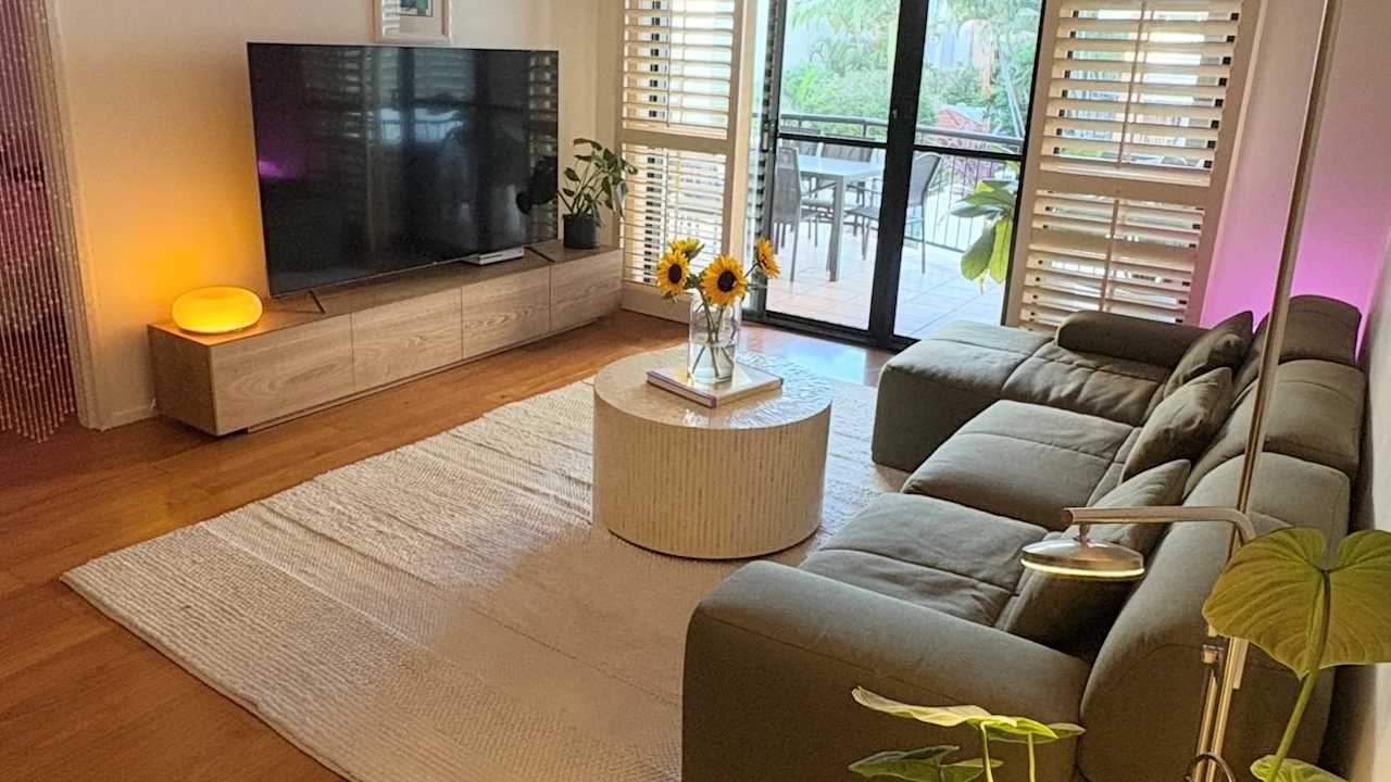 Unfurnished room with own bathroom