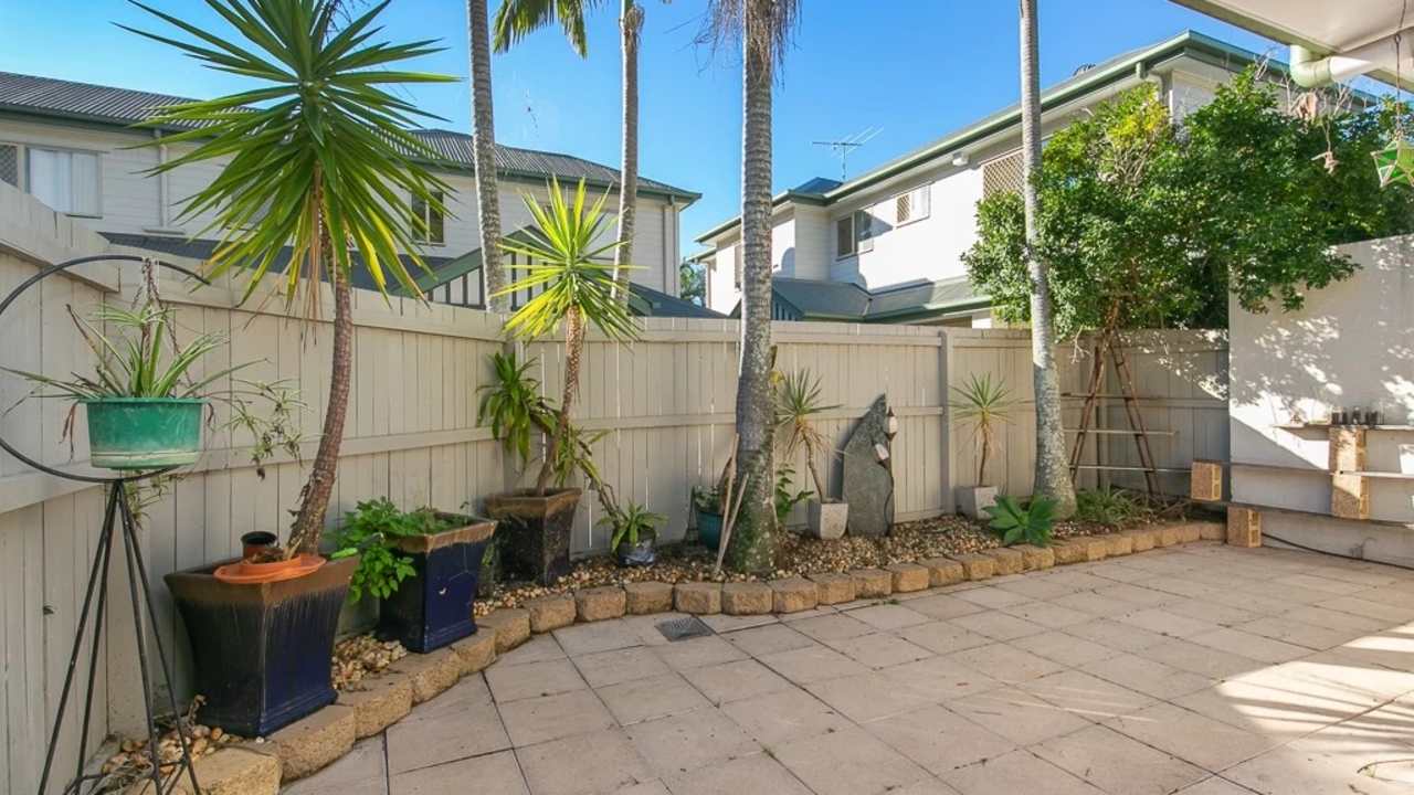 Unfurnished room with ensuite in a share house