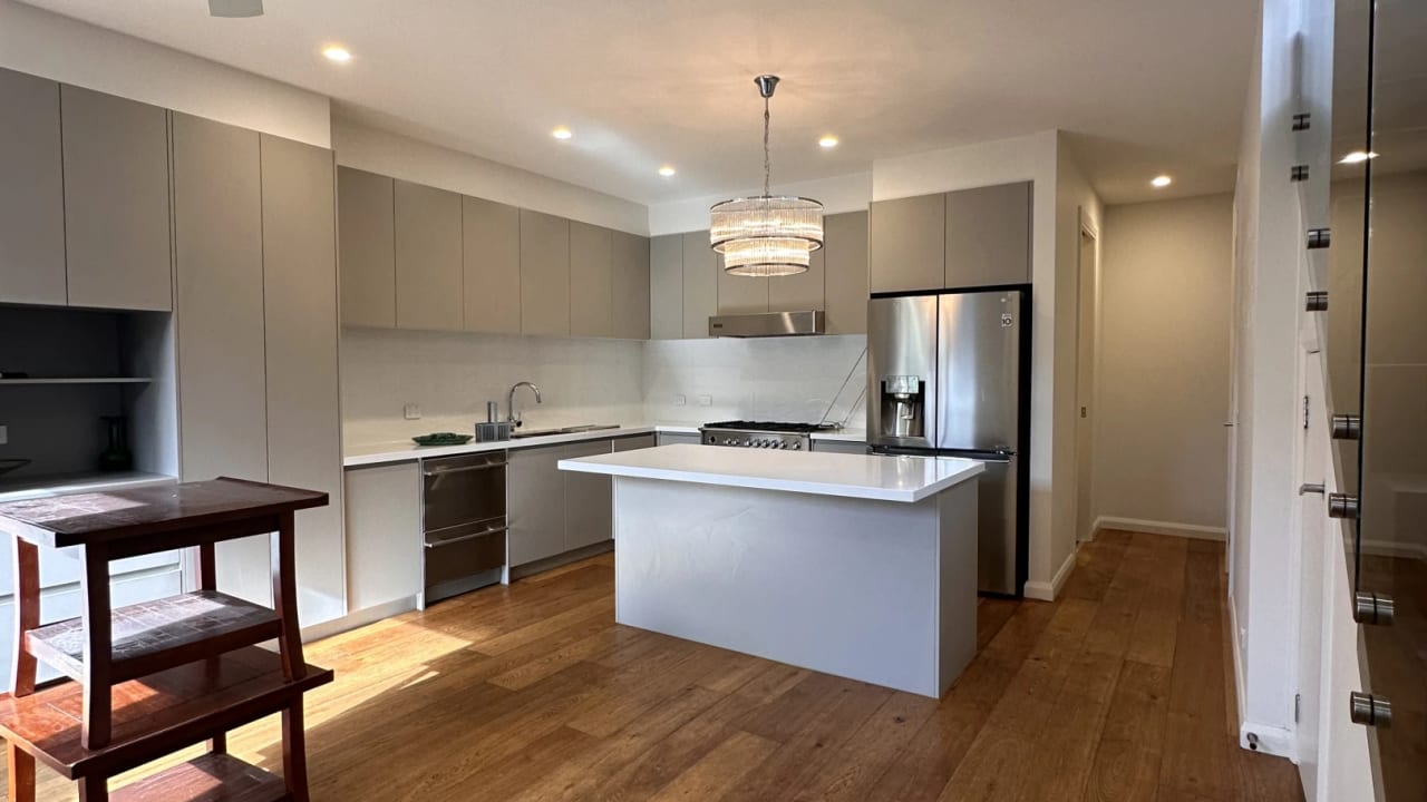 Room with ensuite in a share house