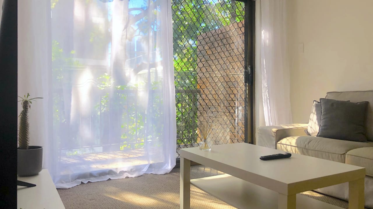 Whole property with 2 rooms for rent