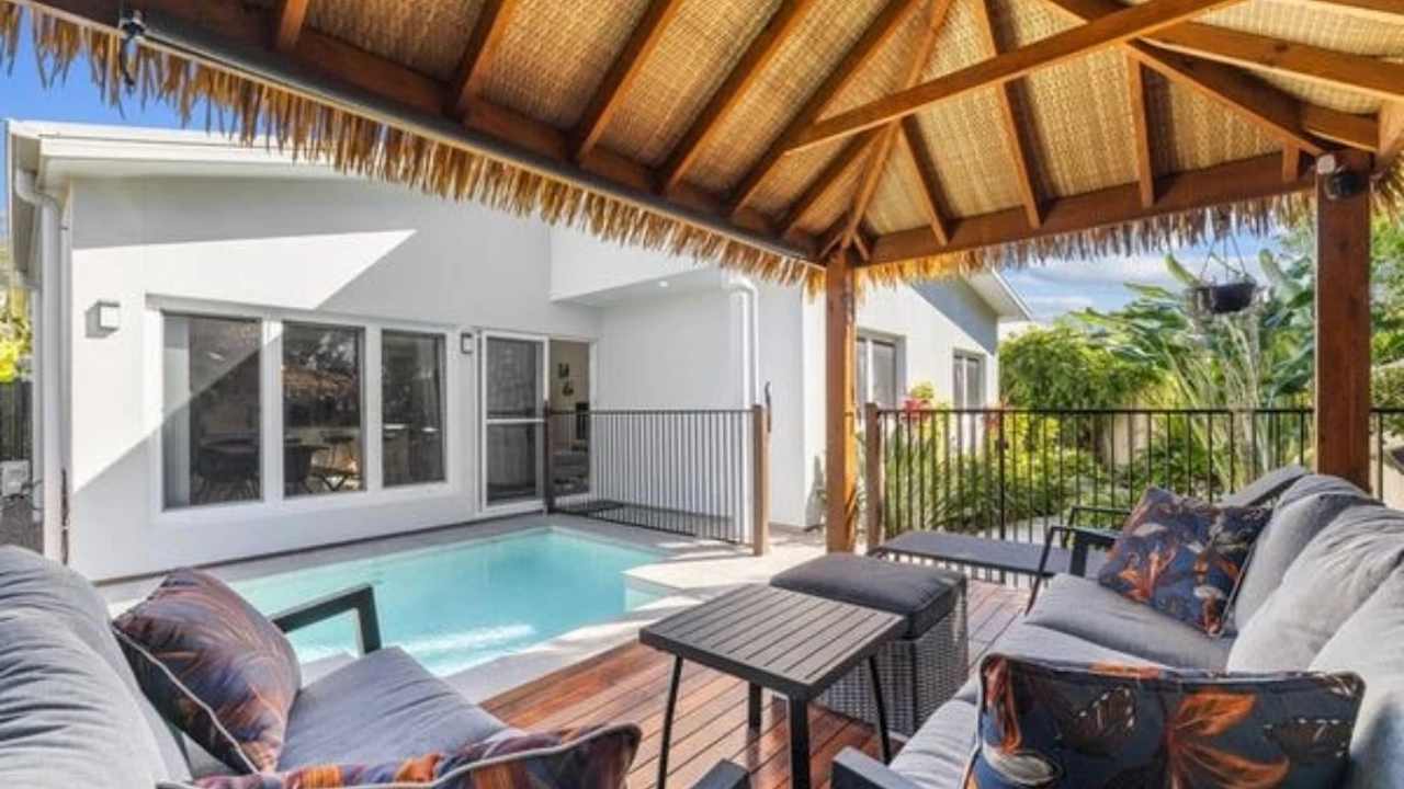 Room in a share house