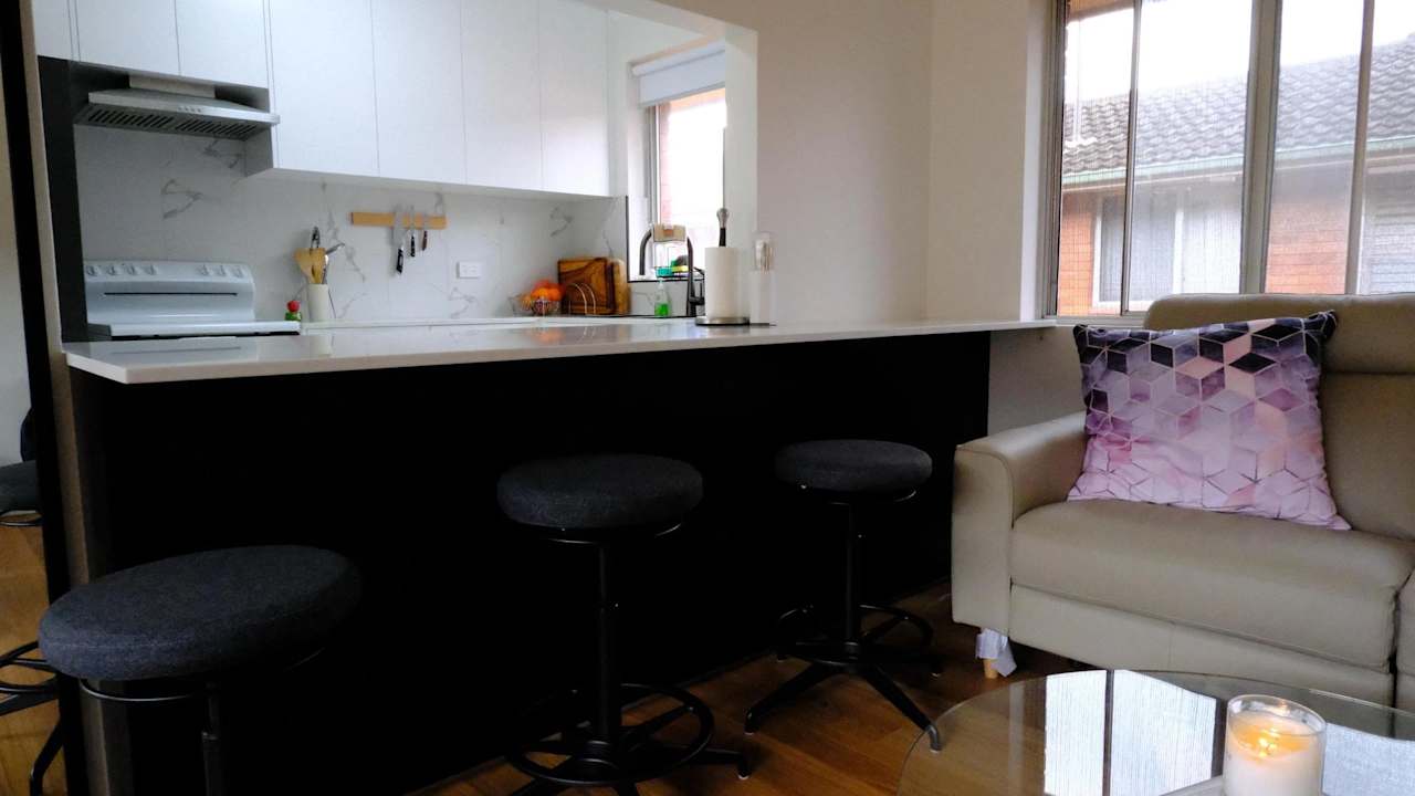 Furnished room in a flatshare