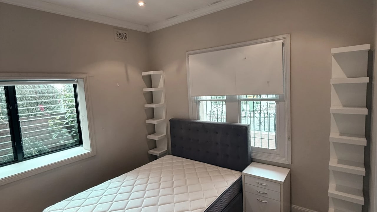 Whole property with 3 rooms for rent
