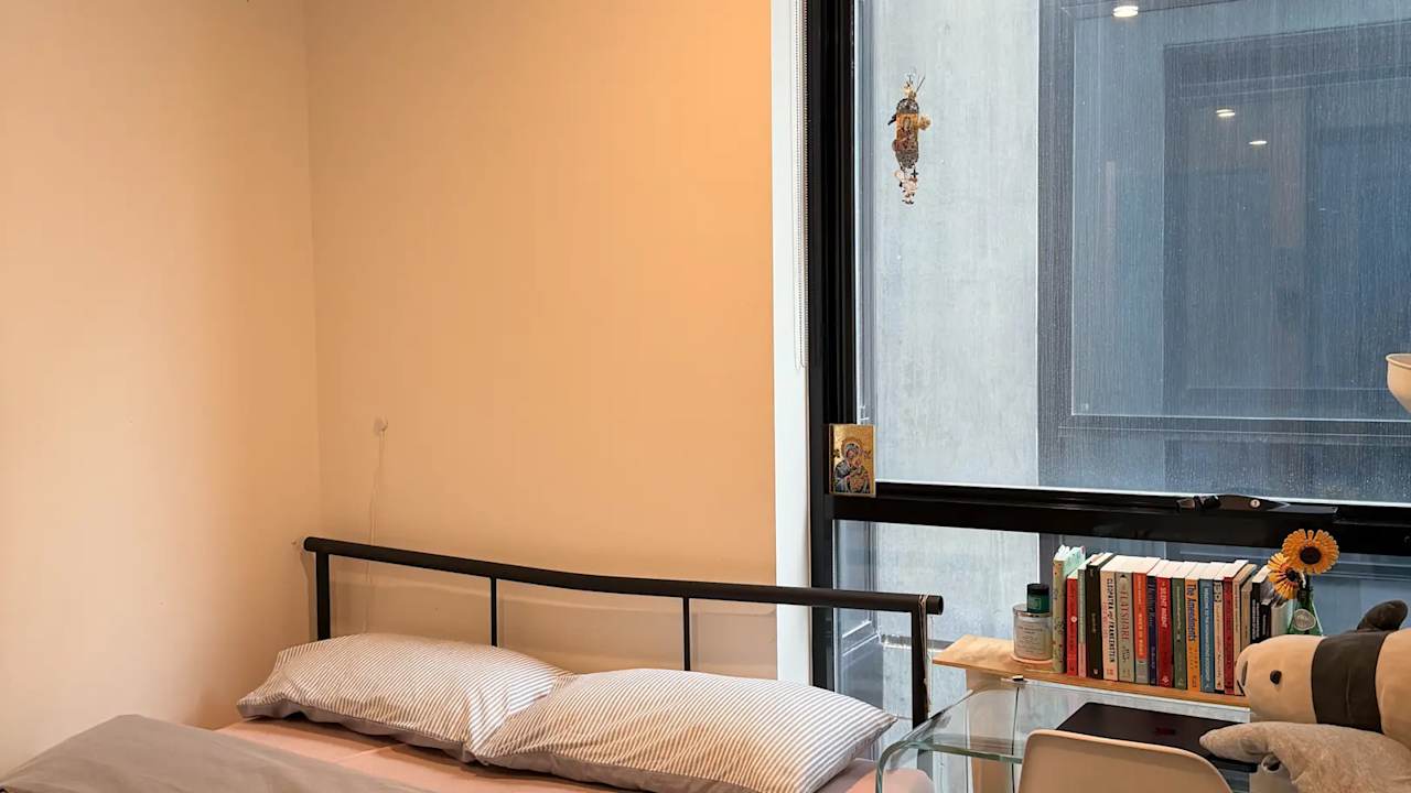 Furnished room with own bathroom