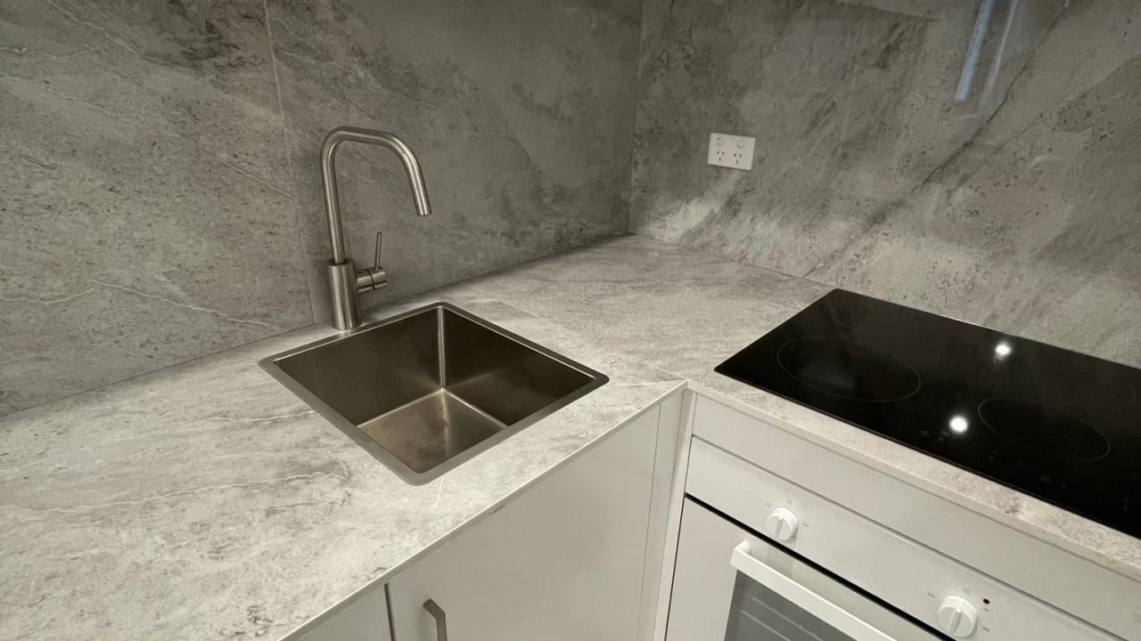Furnished room studio flat for rent