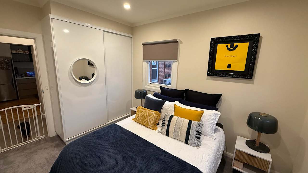 Room with ensuite in a share house