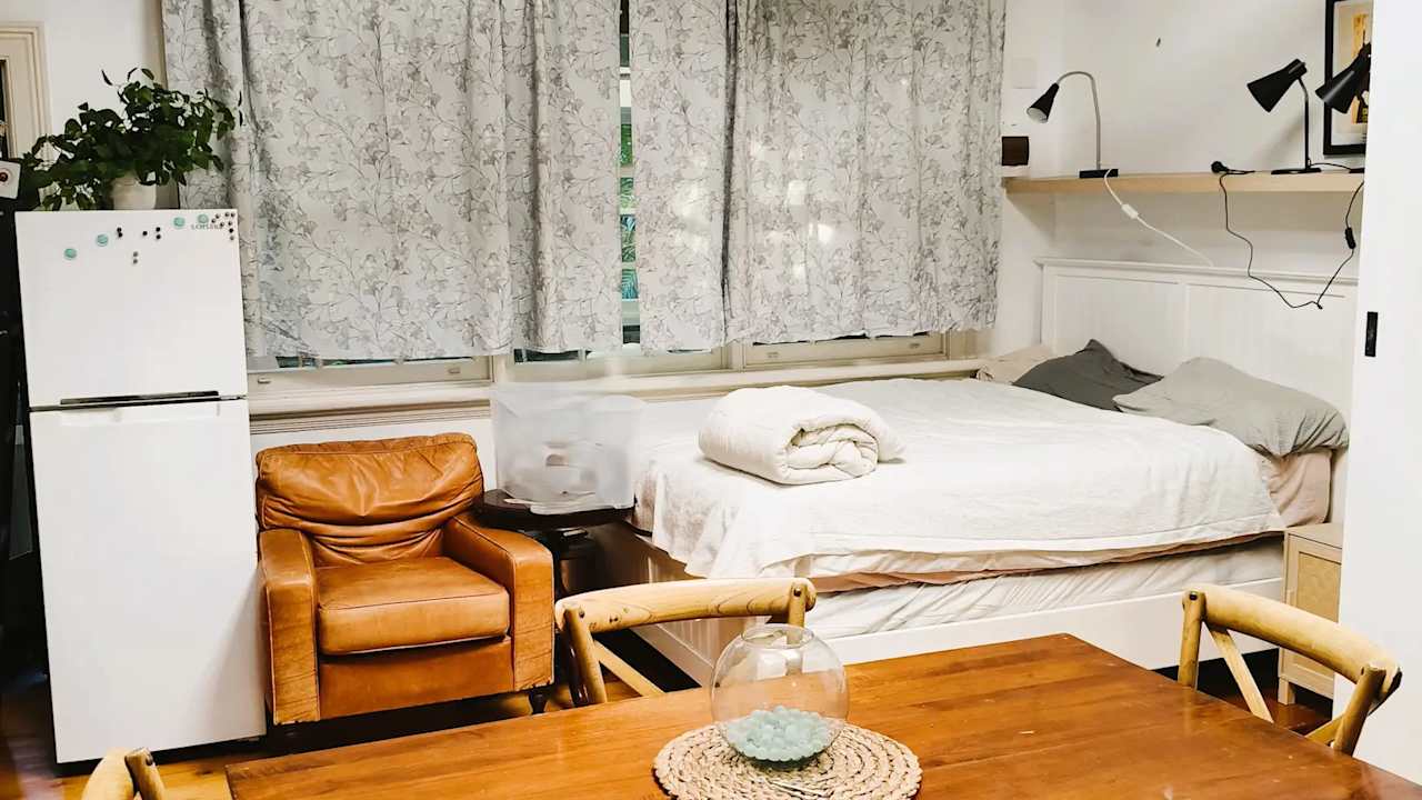 Furnished room granny flat for rent