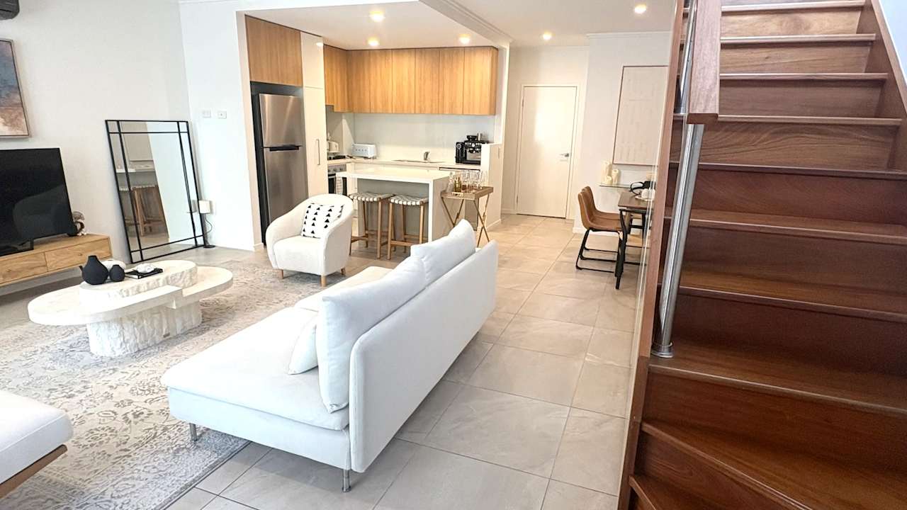 Unfurnished room with own bathroom