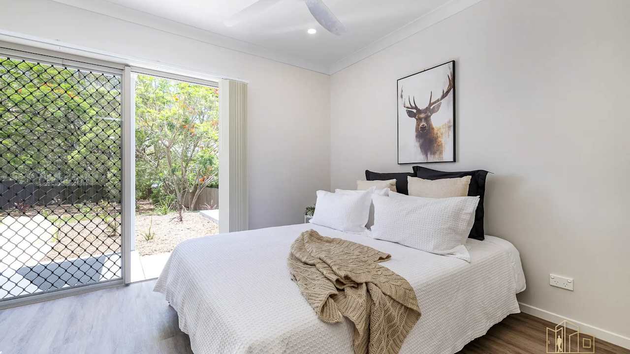 Furnished room studio flat for rent