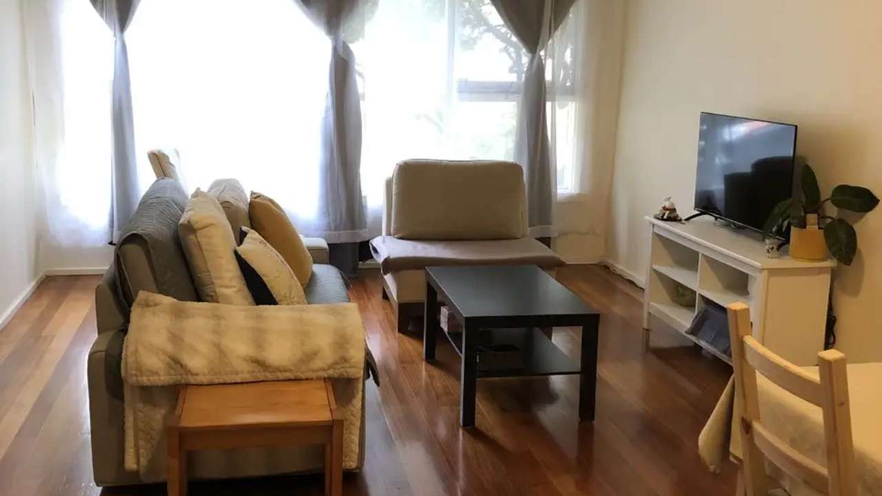 Furnished room in a share house