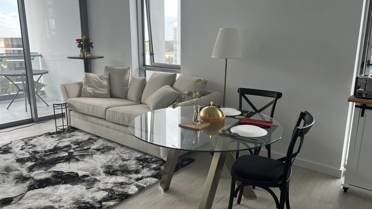 Furnished room in a flatshare