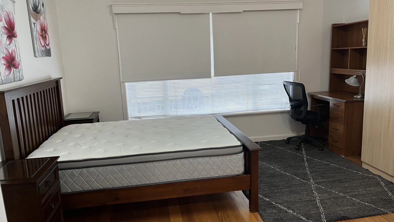 Furnished room studio flat for rent