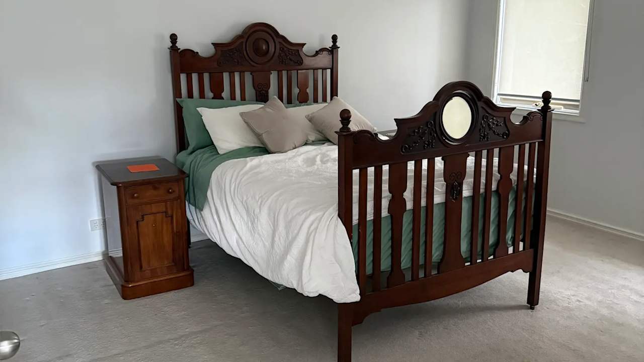 Furnished room with ensuite in a share house