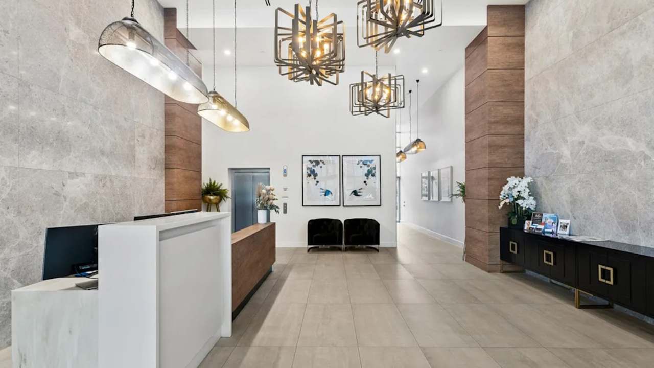 Furnished room with own bathroom