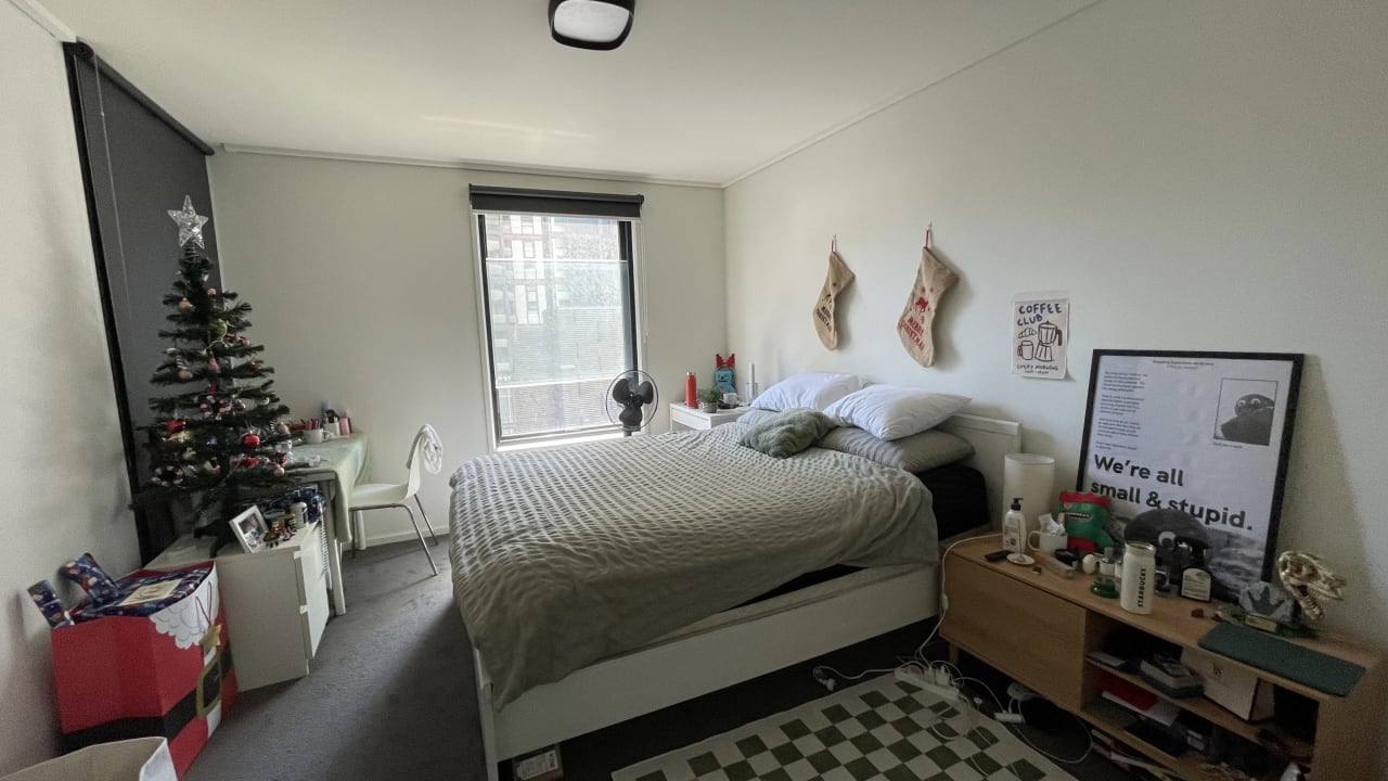 Furnished room with own bathroom