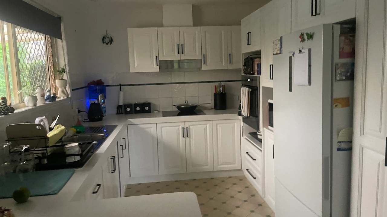 Unfurnished room in a share house