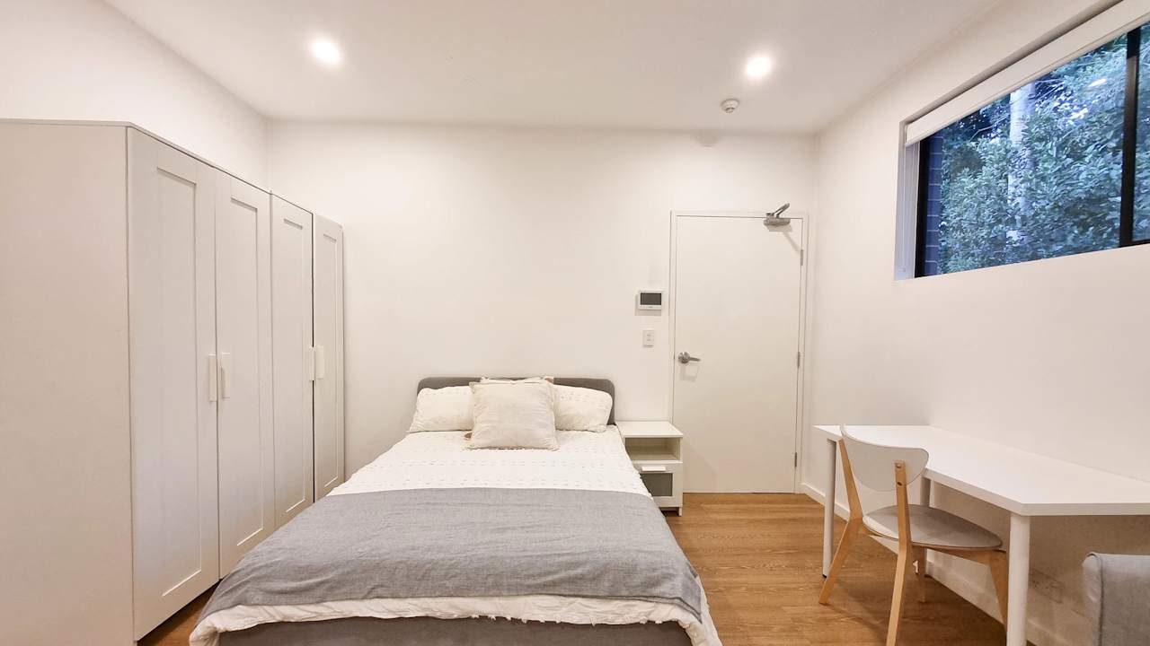 Furnished room studio flat for rent