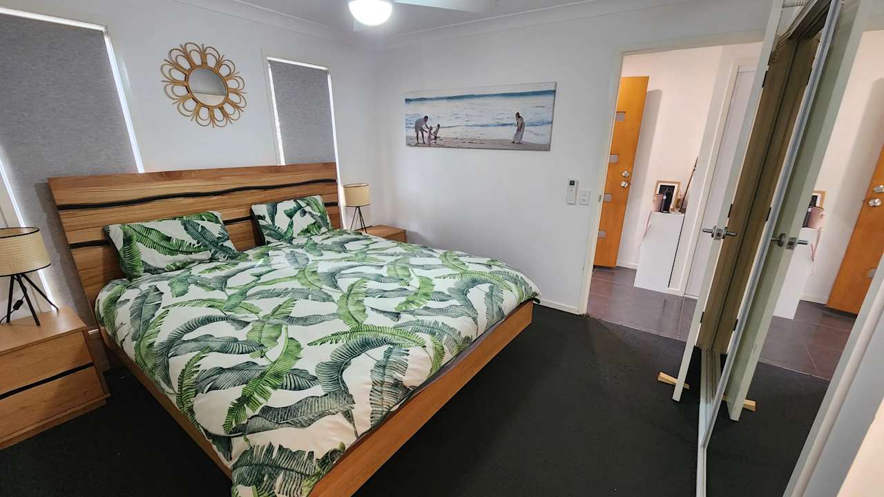 Furnished room with ensuite in a share house