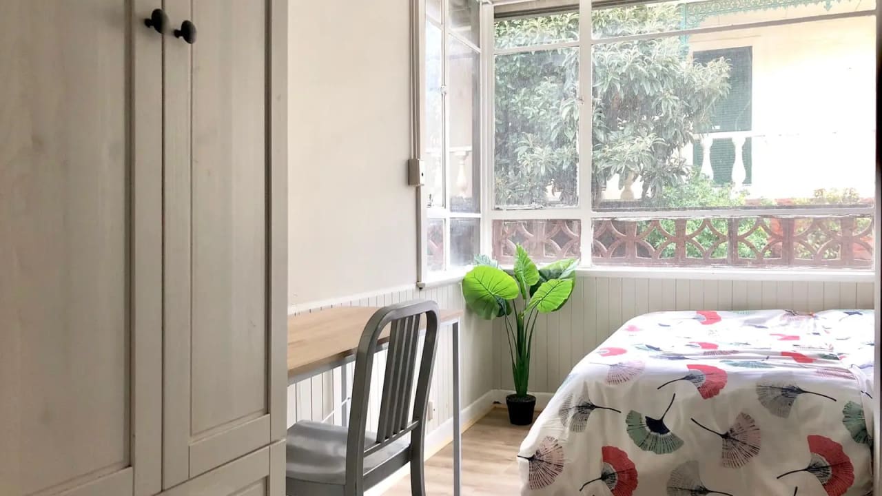Furnished room with ensuite in a share house