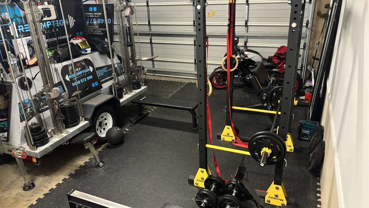 Unfurnished room in a share house