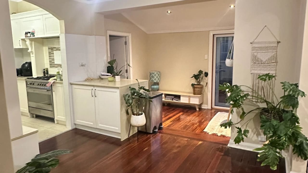 Unfurnished room in a share house