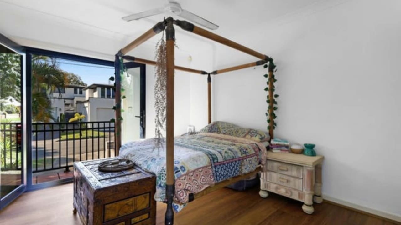 Room with ensuite in a share house