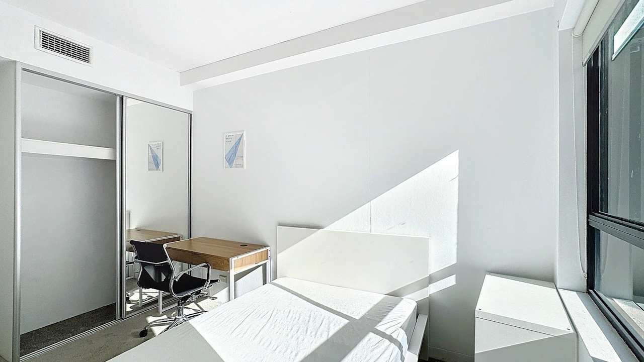 Furnished room with own bathroom