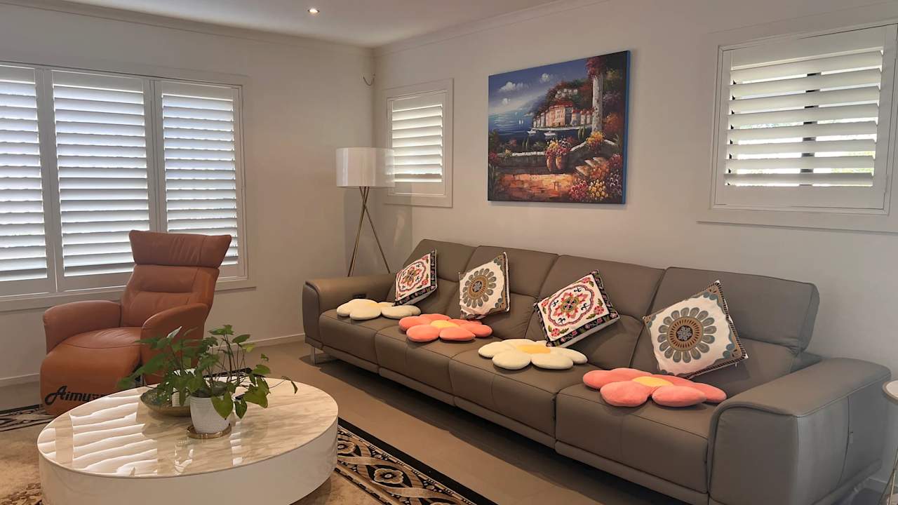 Furnished room with ensuite in a share house