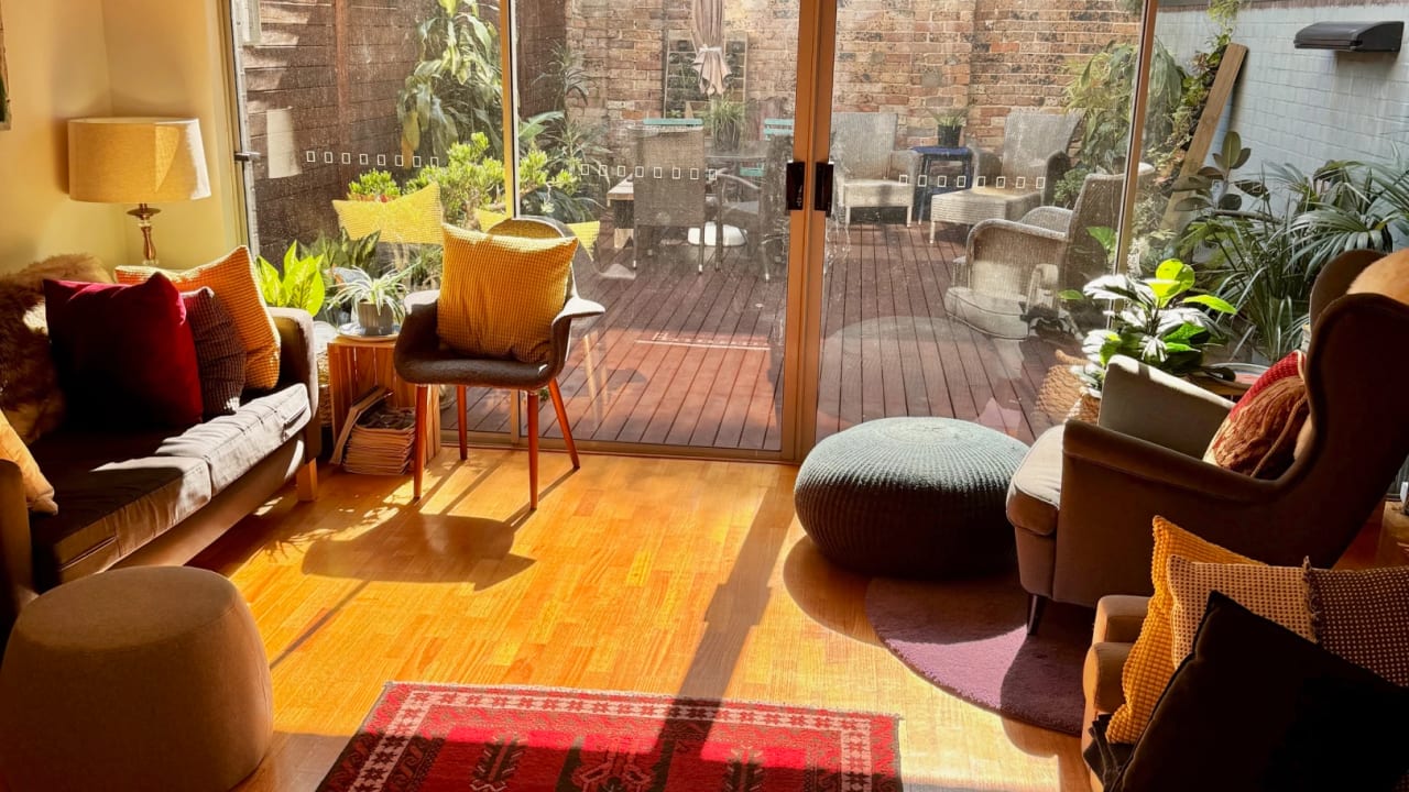 Furnished room in a share house