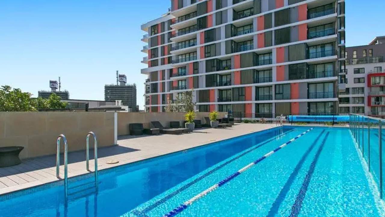 Furnished room with own bathroom