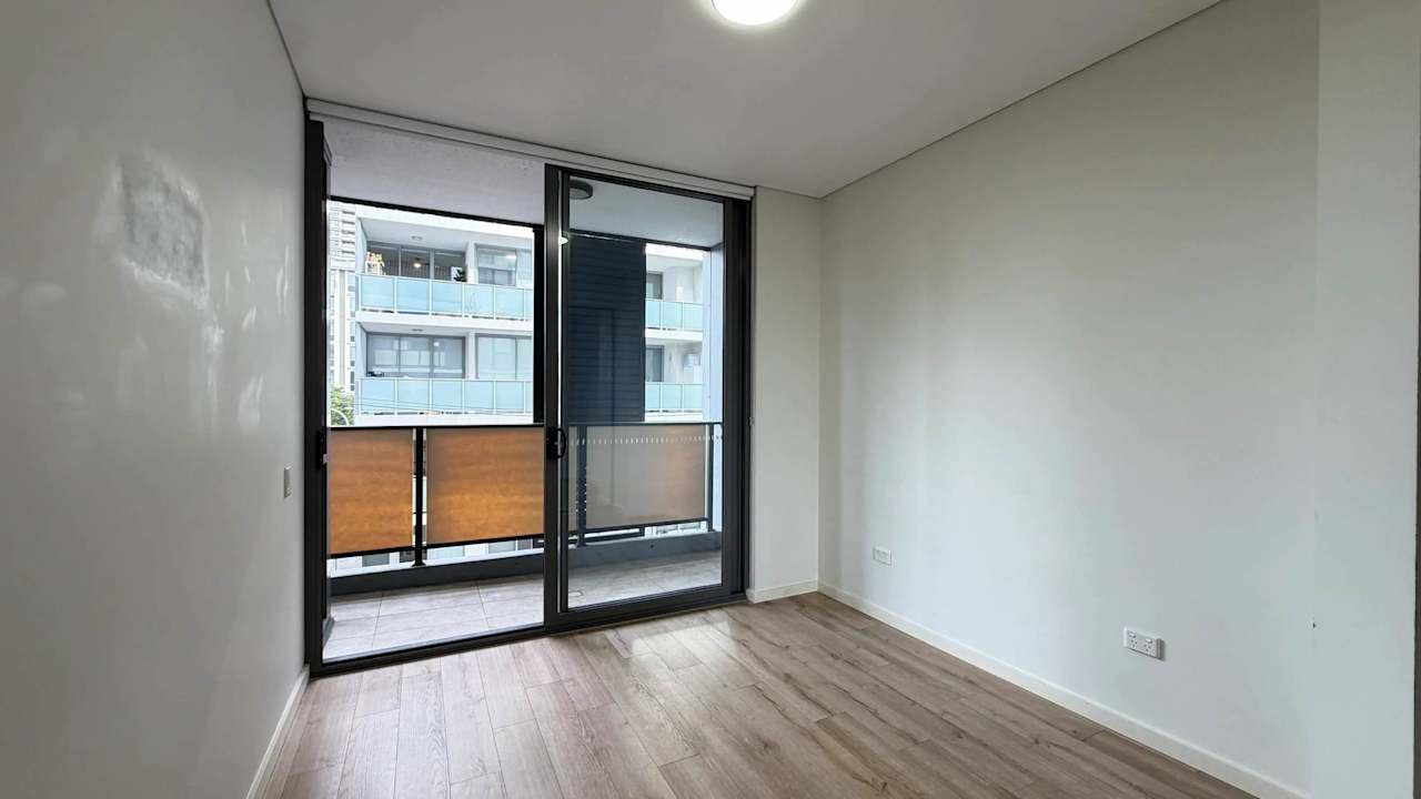 Whole property with 2 rooms for rent