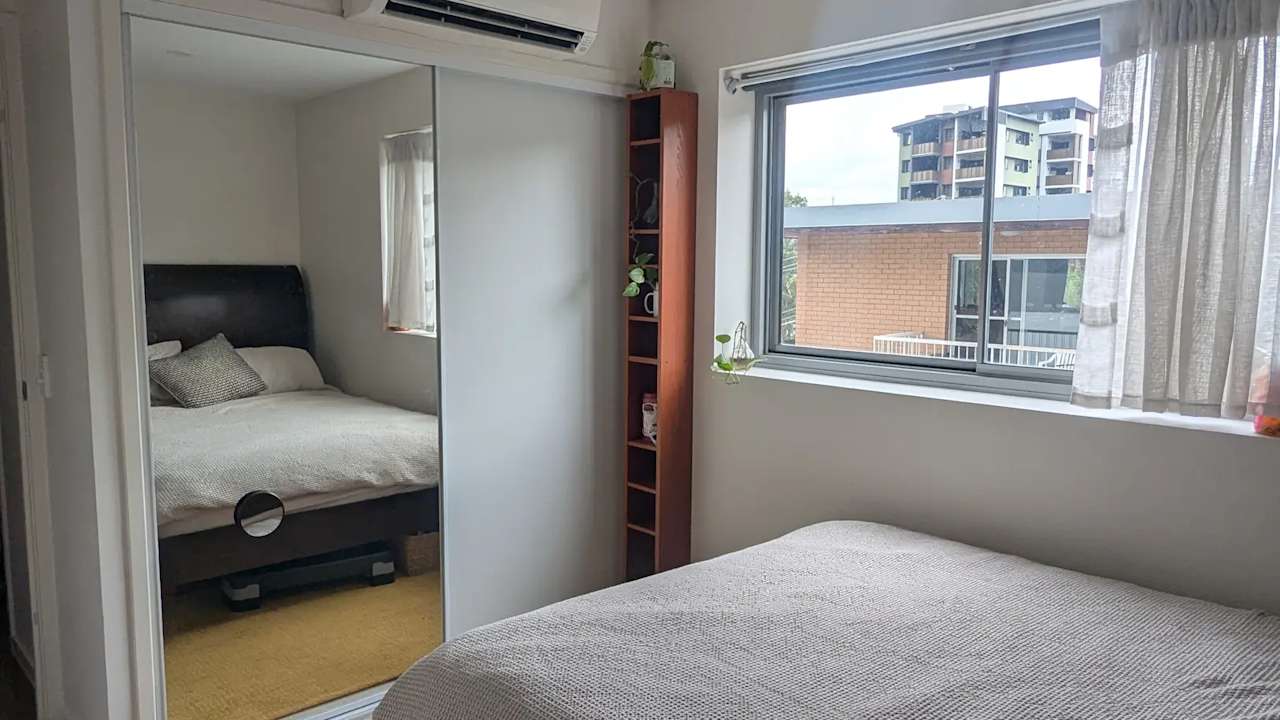 Unfurnished room with own bathroom